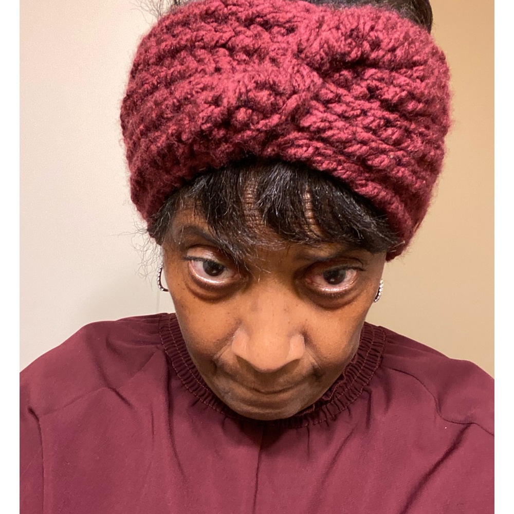 🧶 crocheted hand made by me.
